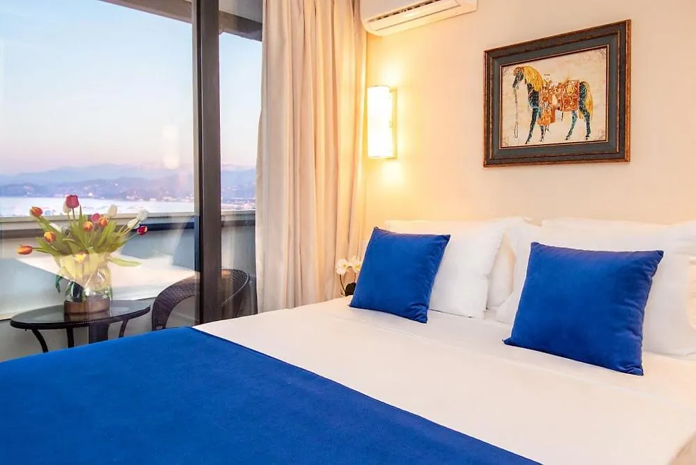 Aparthotel With Sea View Batumi